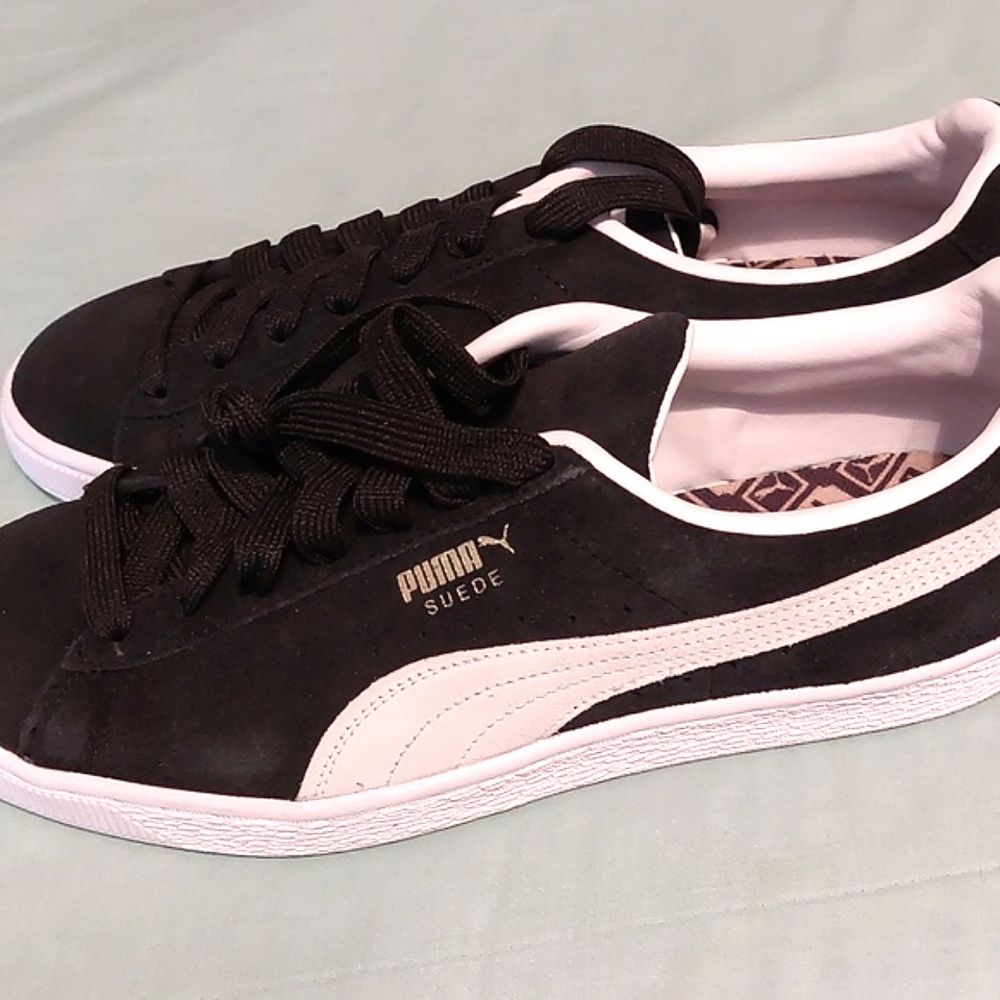 Brand new mens puma shoes